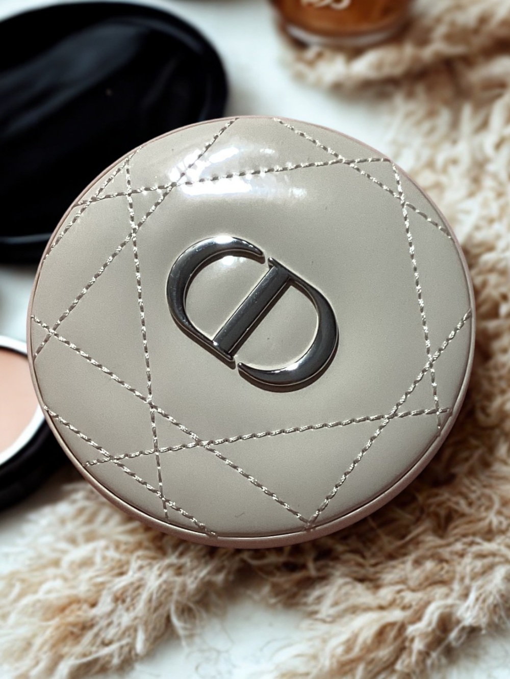 Dior Compact Highlighter - Light Gold Shimmer